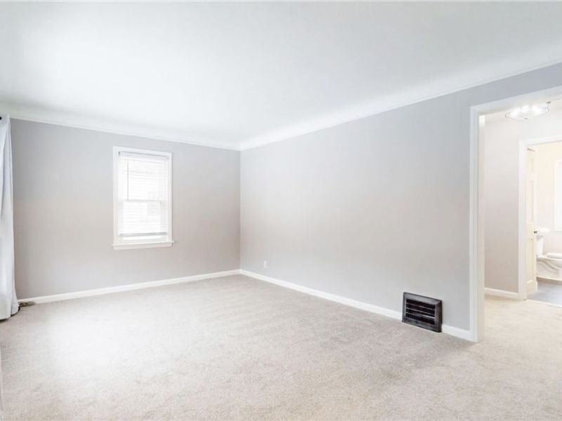 1206 Lander Road, Cleveland, OH 44124 Photo 8