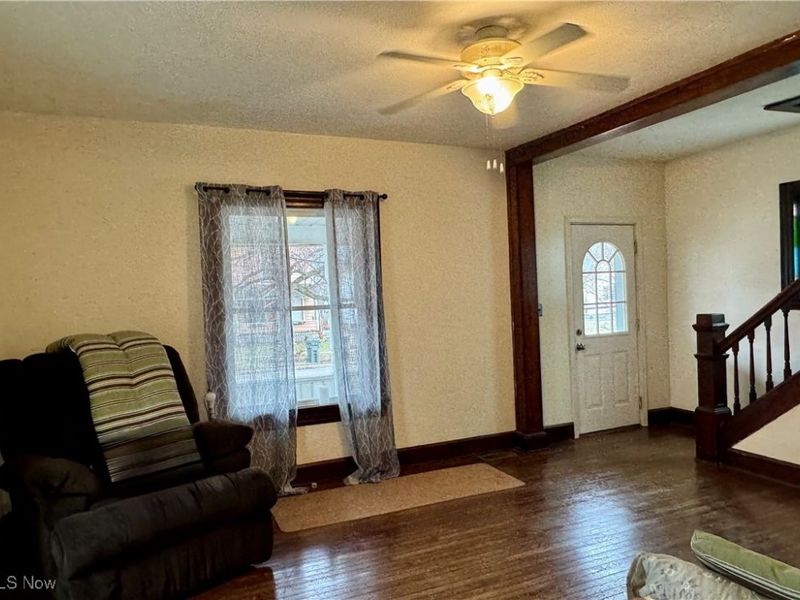 232 W River Road N, Elyria, OH 44035 Photo 3