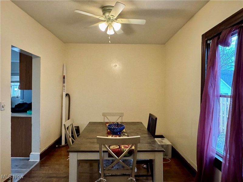 232 W River Road N, Elyria, OH 44035 Photo 4