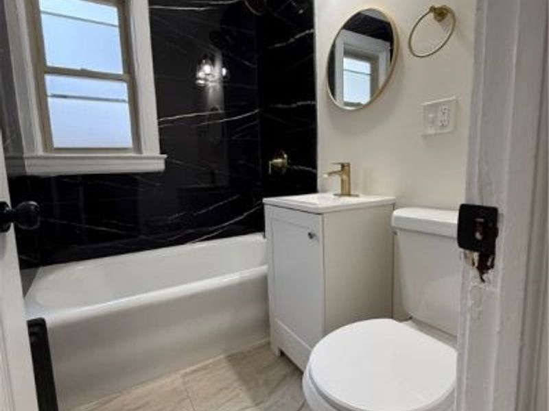 1369 W 112th Street, Cleveland, OH 44102 Photo 4