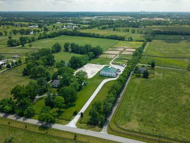 2152 Iron Works Pike, Lexington, KY 40511