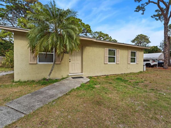 2802 Avenue G, Fort Pierce, FL 34947