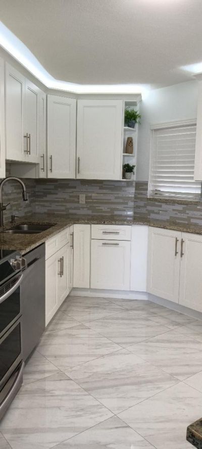 5749 Camino Del Sol, Unit 202, Boca Raton, FL 33433 Photo