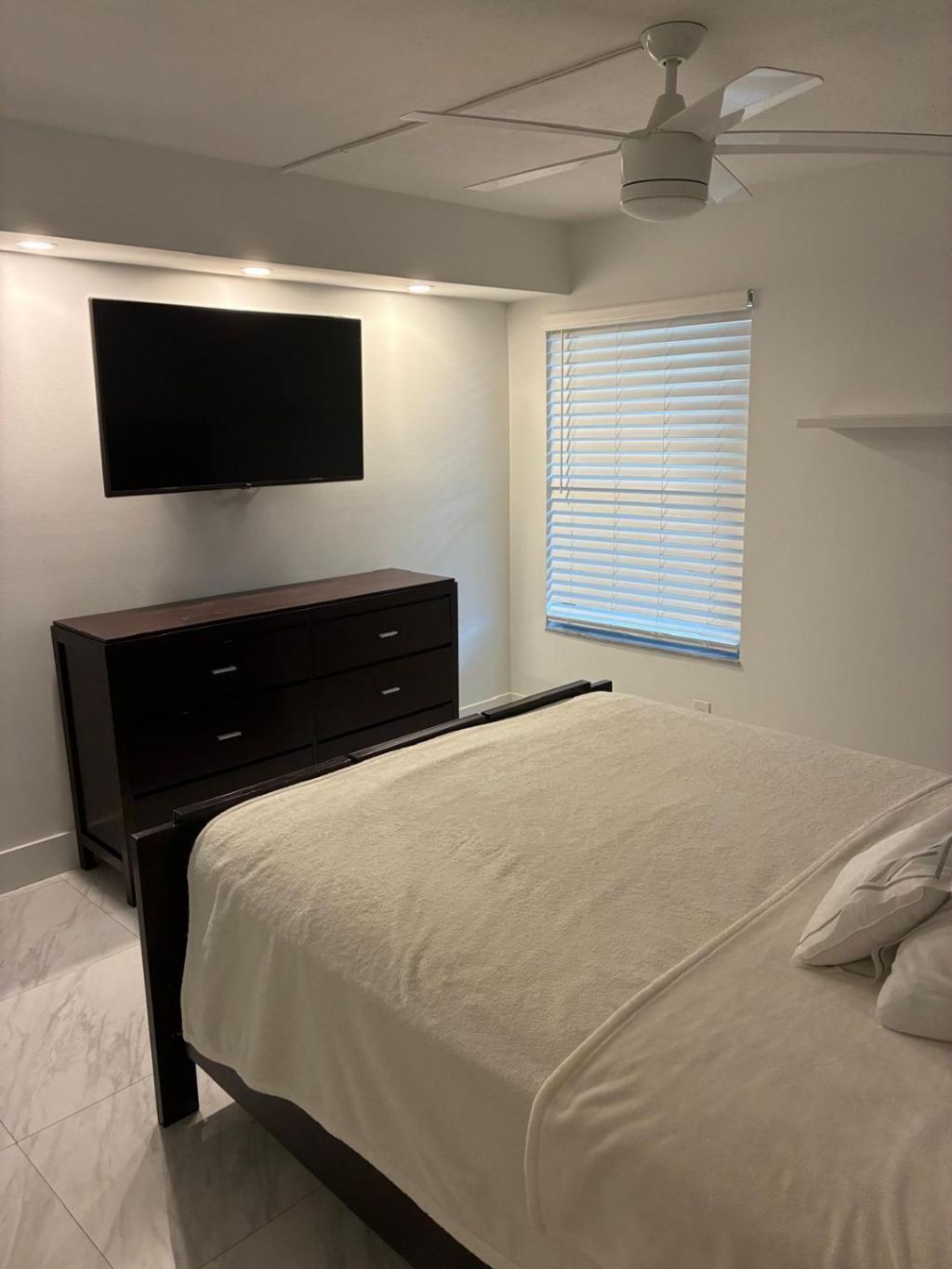 5749 Camino Del Sol, Unit 202, Boca Raton, FL 33433 Photo