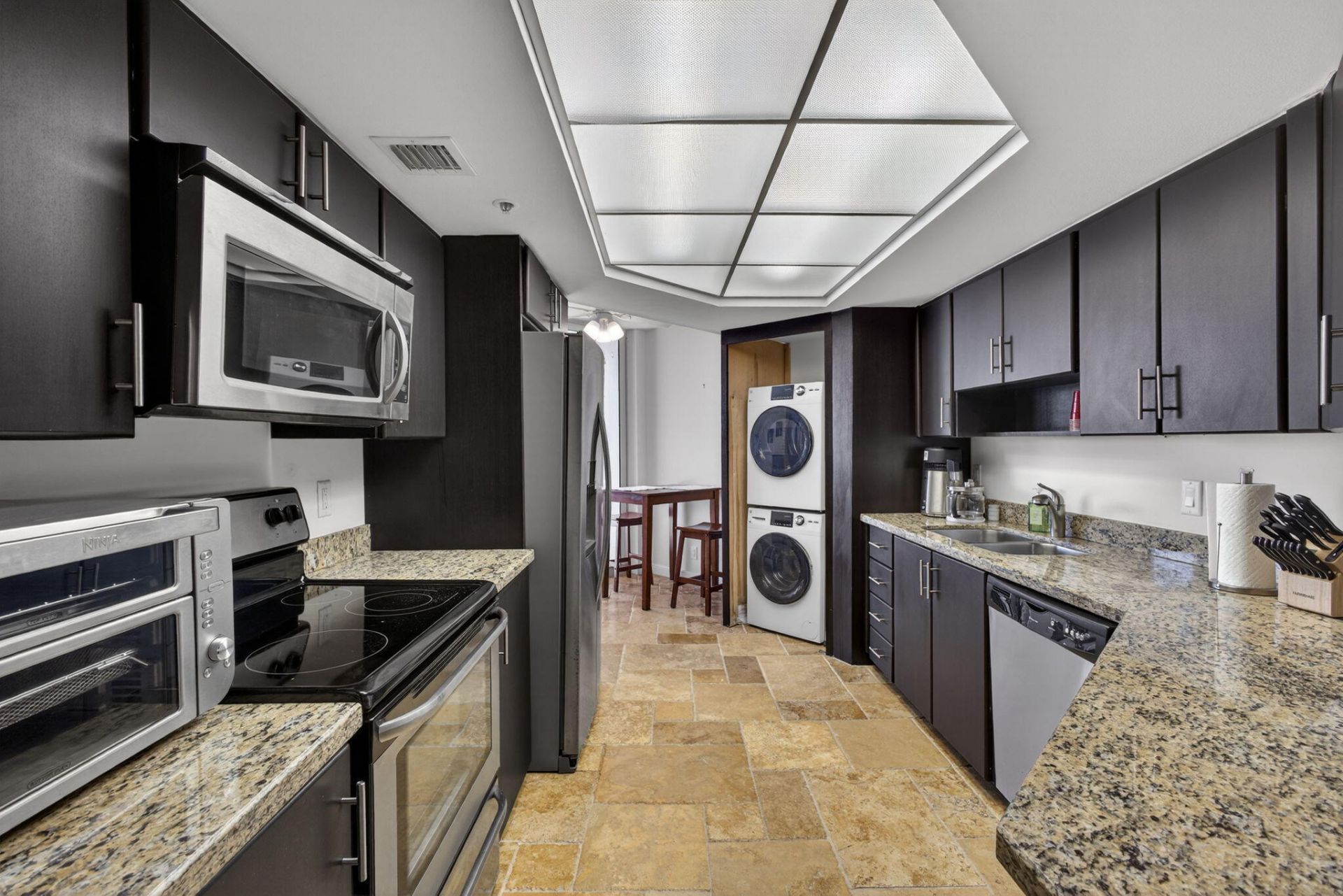 5200 N Ocean Drive, Unit 1004, Singer Island, FL 33404 Photo