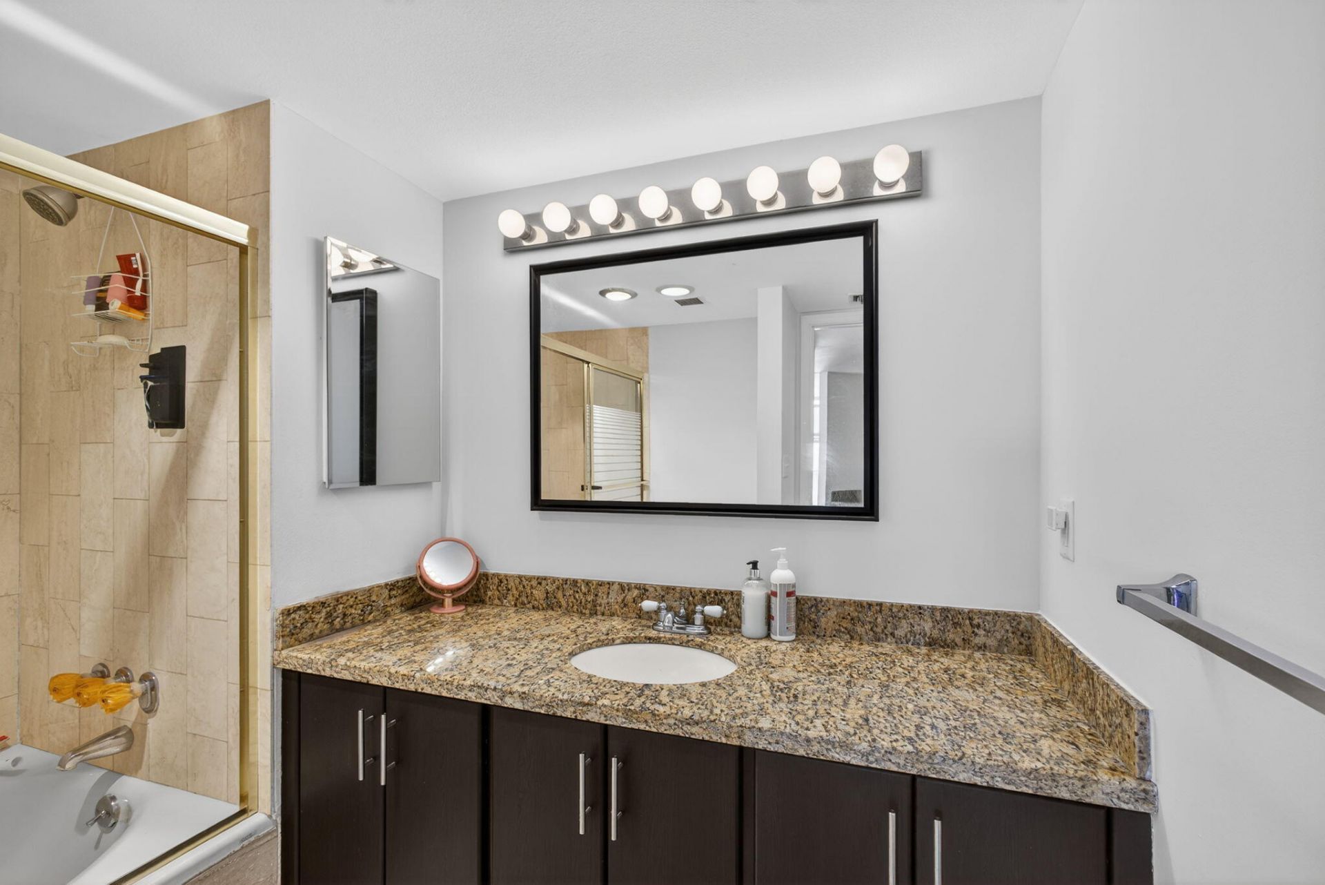 5200 N Ocean Drive, Unit 1004, Singer Island, FL 33404 Photo