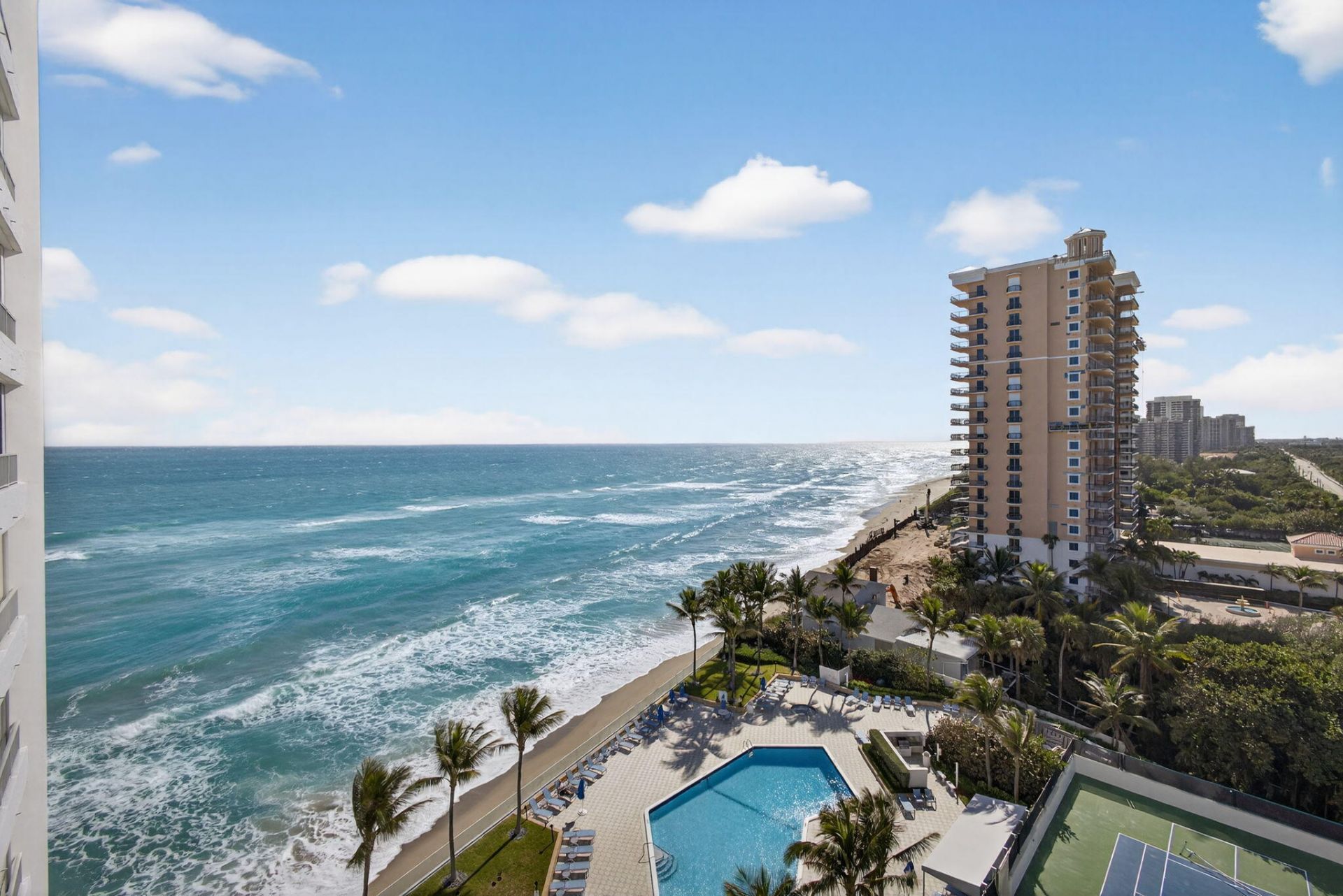 5200 N Ocean Drive, Unit 1004, Singer Island, FL 33404 Photo