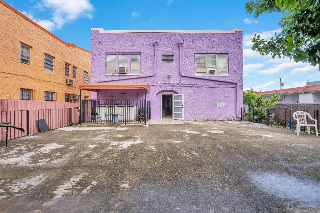 1554 SW 5th Street, Unit 11c, Miami, FL 33135 Photo