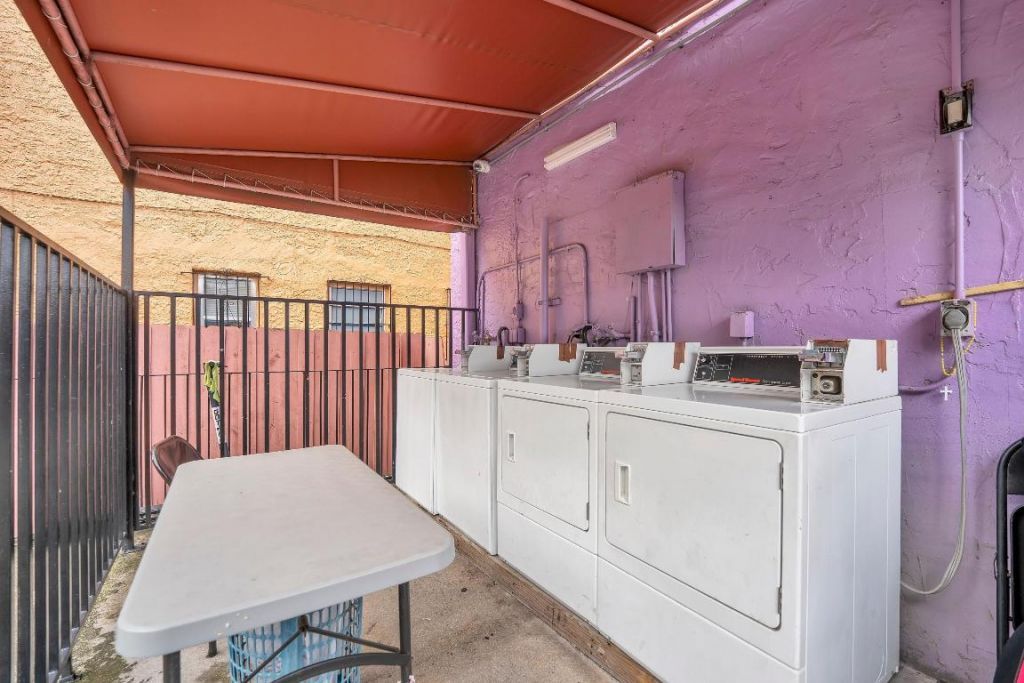 1554 SW 5th Street, Unit 11c, Miami, FL 33135 Photo