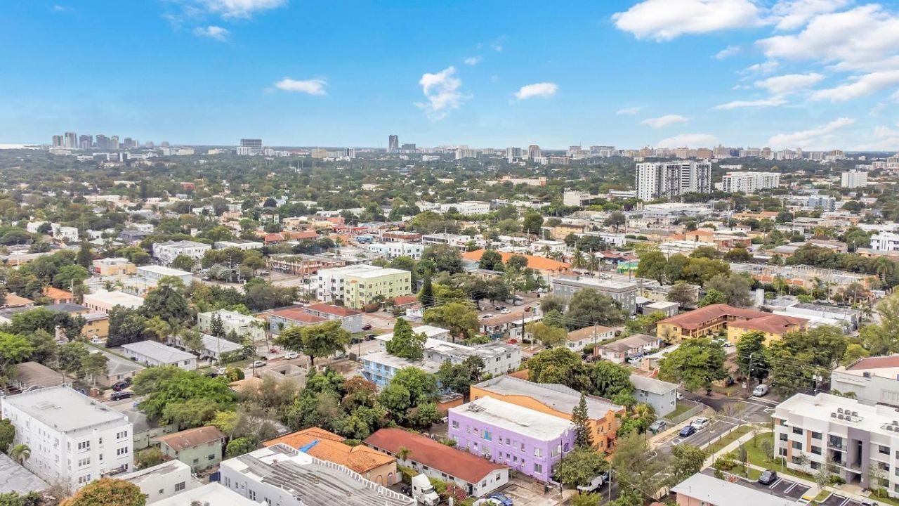 1554 SW 5th Street, Unit 11c, Miami, FL 33135 Photo