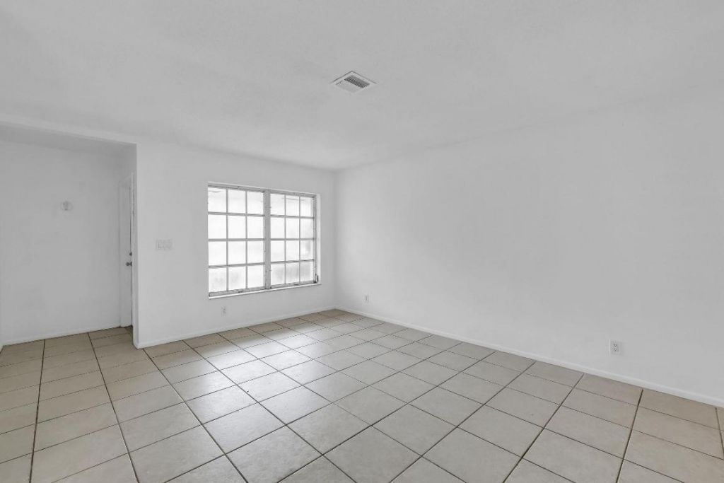 685 Ipswich Street, Unit 687, Boca Raton, FL 33487 Photo