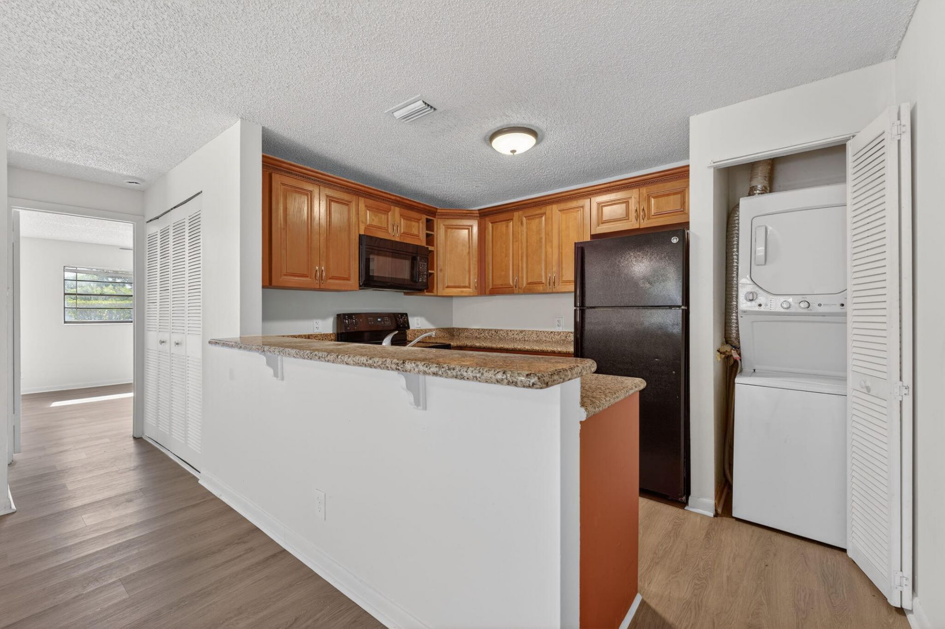 9409 NW 49th Court, Unit 20d, Sunrise, FL 33351 Photo