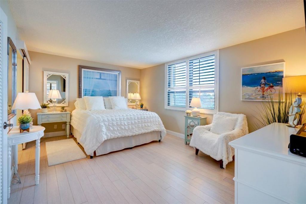 5480 N Ocean Drive, Unit B2a, Singer Island, FL 33404 Photo