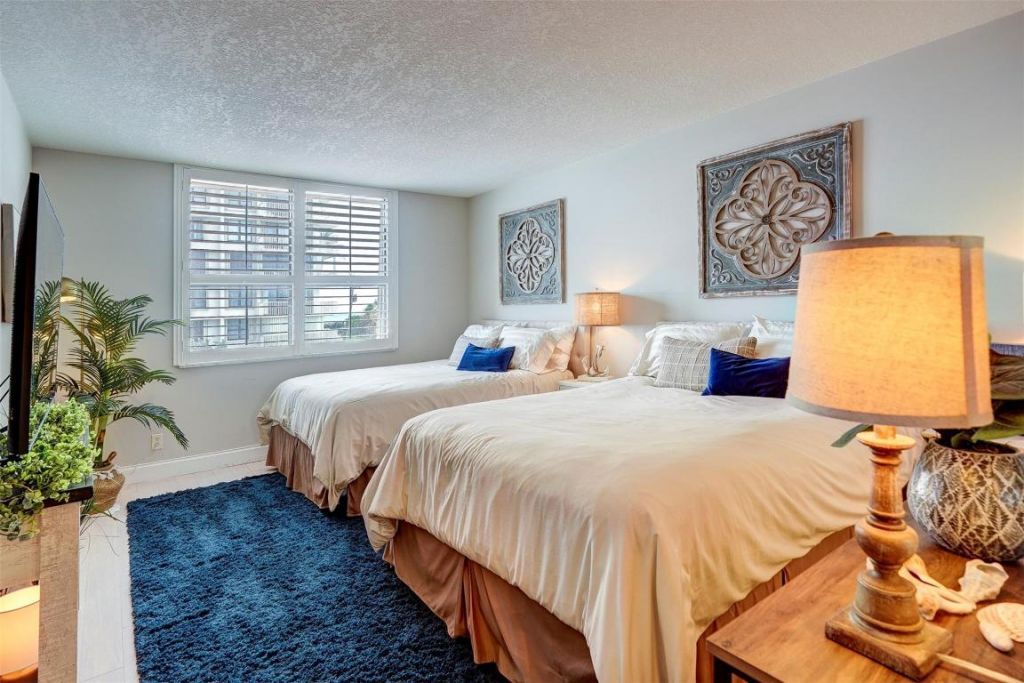 5480 N Ocean Drive, Unit B2a, Singer Island, FL 33404 Photo