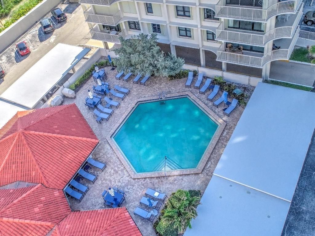 5480 N Ocean Drive, Unit B2a, Singer Island, FL 33404 Photo