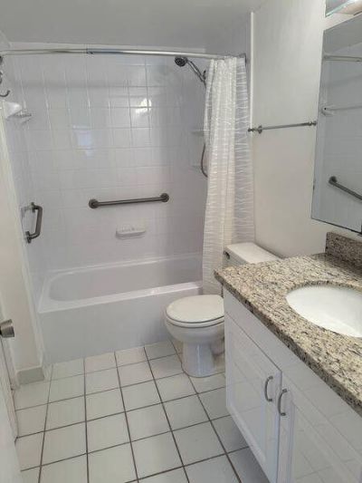 5401 NW 2nd Avenue, Unit 219, Boca Raton, FL 33487 Photo