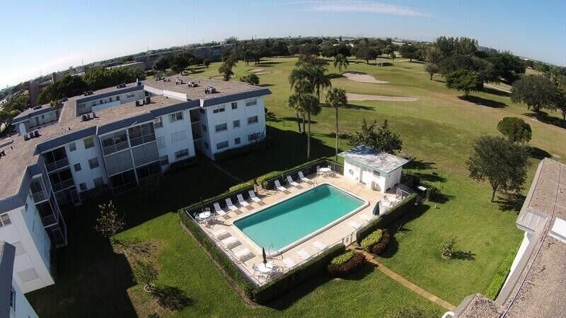 5401 NW 2nd Avenue, Unit 219, Boca Raton, FL 33487 Photo