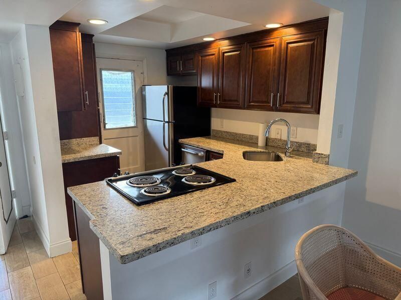 5401 NW 2nd Avenue, Unit 219, Boca Raton, FL 33487 Photo
