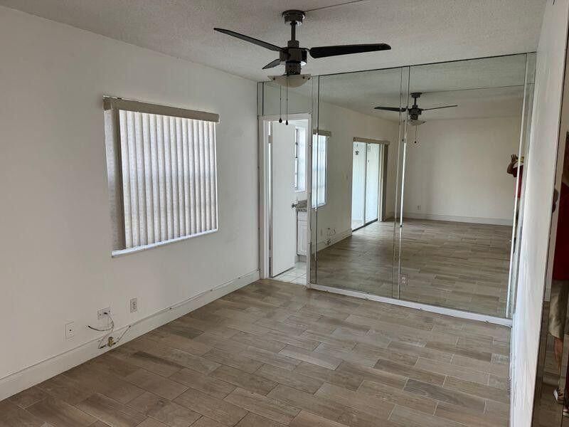 5401 NW 2nd Avenue, Unit 219, Boca Raton, FL 33487 Photo