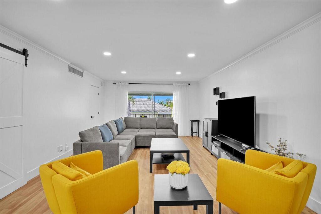 1210 Sugar Sands Drive, Unit 243, Singer Island, FL 33404 Photo