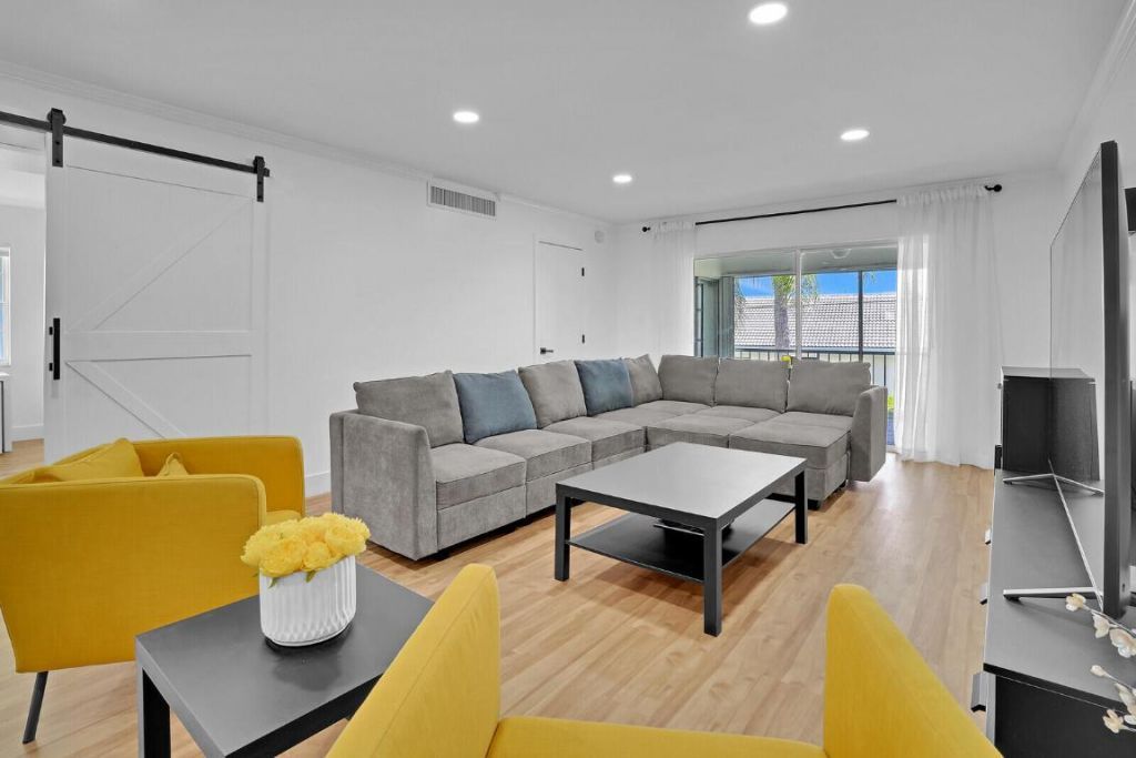 1210 Sugar Sands Drive, Unit 243, Singer Island, FL 33404 Photo