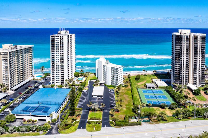 5400 N Ocean Drive, Unit 7b, Singer Island, FL 33404 Photo