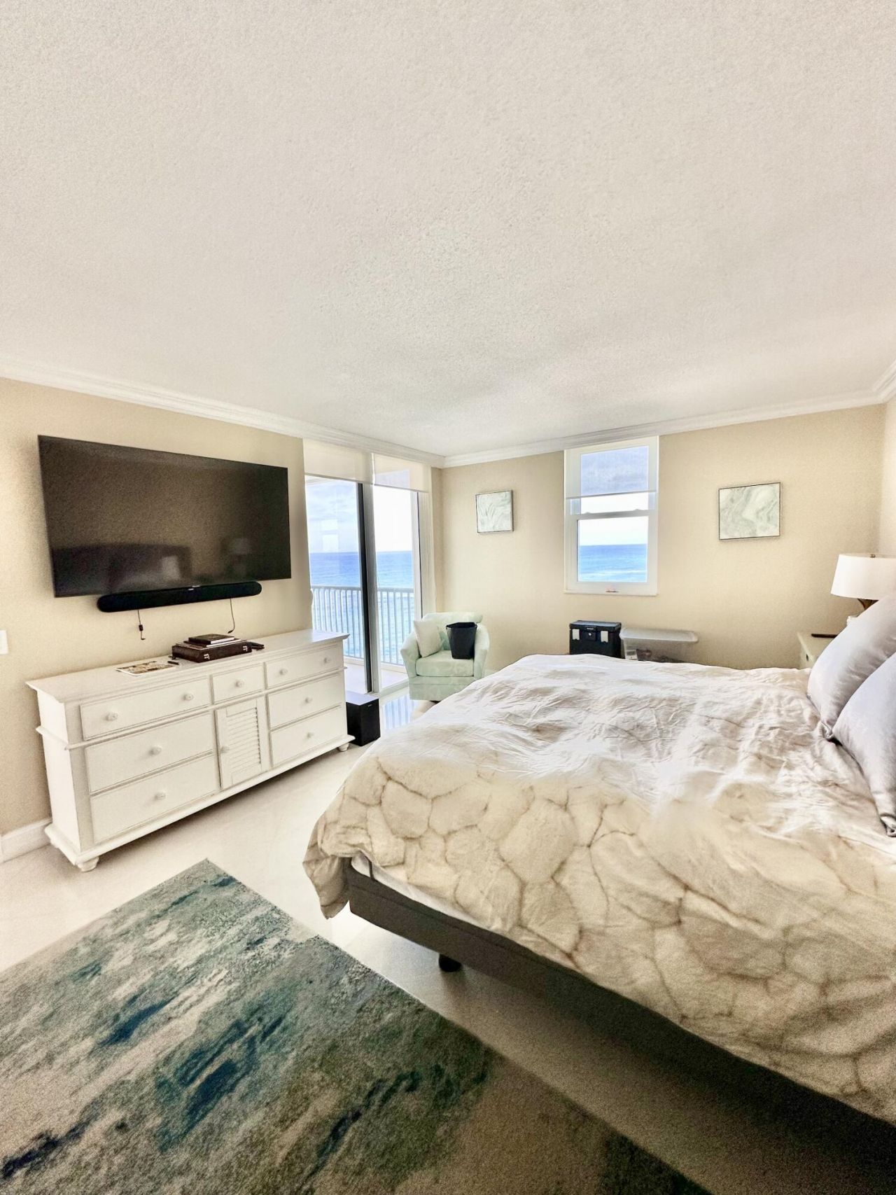 5400 N Ocean Drive, Unit 7b, Singer Island, FL 33404 Photo