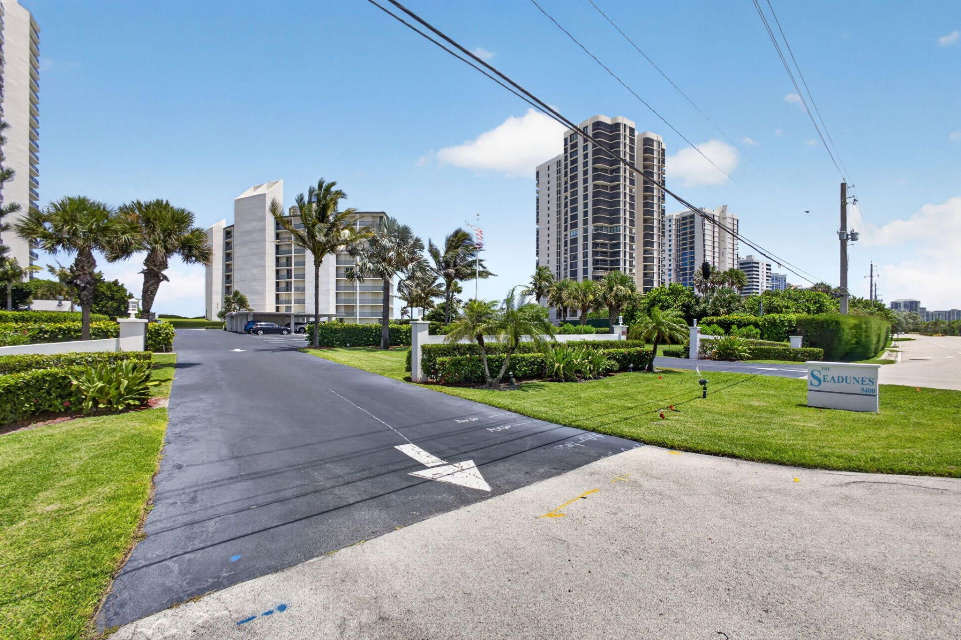 5400 N Ocean Drive, Unit 7b, Singer Island, FL 33404 Photo