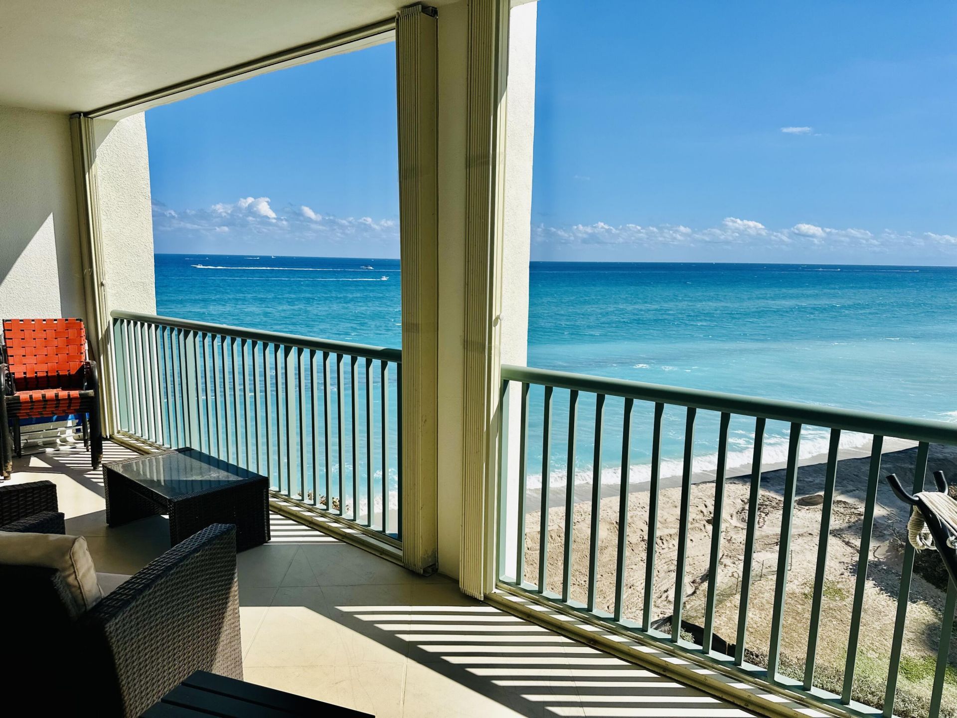5400 N Ocean Drive, Unit 7b, Singer Island, FL 33404 Photo