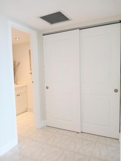 1830 Embassy Drive, Unit 309, West Palm Beach, FL 33401 Photo