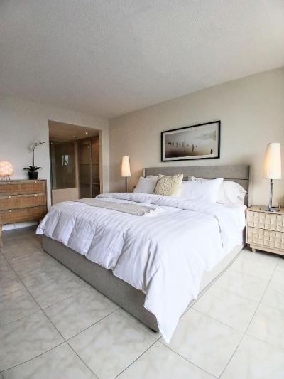 1830 Embassy Drive, Unit 309, West Palm Beach, FL 33401 Photo