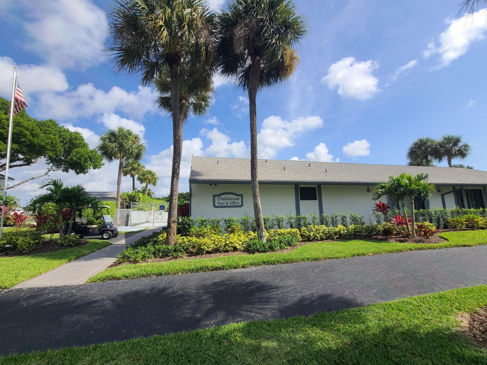 1011 Green Pine Boulevard, Unit G2, West Palm Beach, FL 33409 Photo