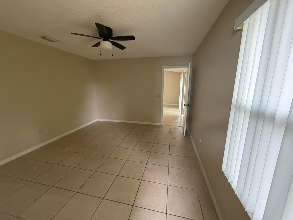 2342 SW Bayshore Boulevard, Port Saint Lucie, FL 34984 Photo