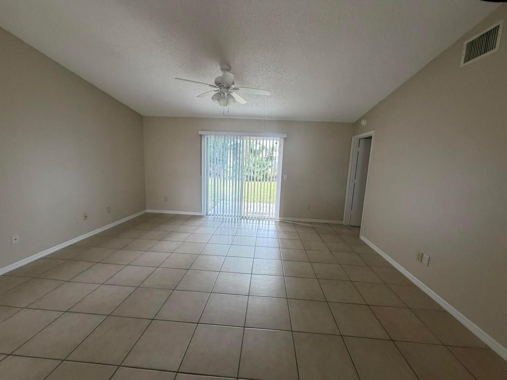 2342 SW Bayshore Boulevard, Port Saint Lucie, FL 34984 Photo