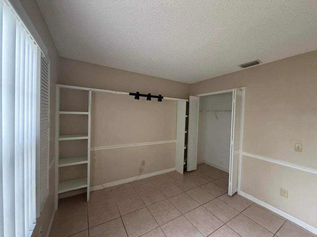 2342 SW Bayshore Boulevard, Port Saint Lucie, FL 34984 Photo