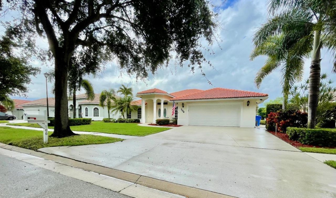 106 Pepper Tree Crescent, Royal Palm Beach, FL 33411 Photo