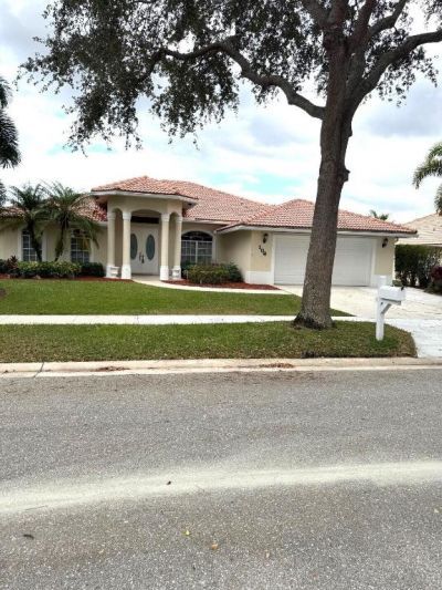 106 Pepper Tree Crescent, Royal Palm Beach, FL 33411 Photo