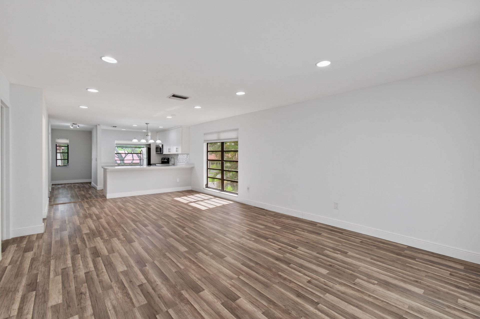 8536 Casa Del Lago, Unit 49-B, Boca Raton, FL 33433 Photo