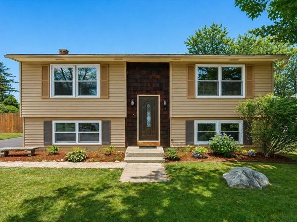 5 Marco Dr, Pittsfield, MA 01201