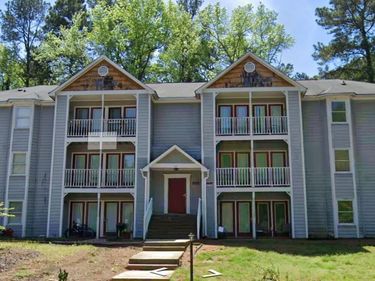 1311 Park Glen Drive, Unit 101, Raleigh, NC 27610