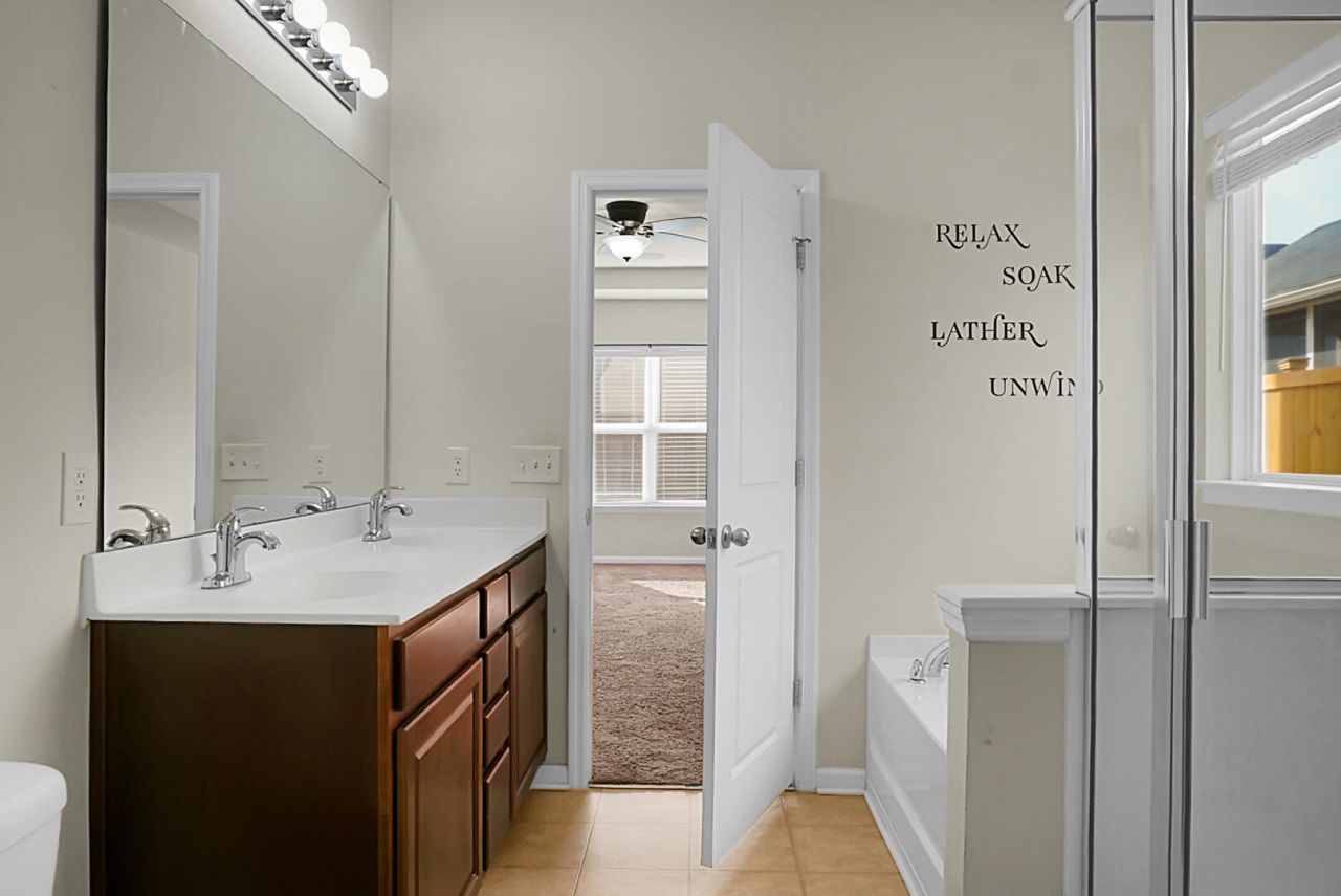 222 Weeping Cypress Drive Photo 44