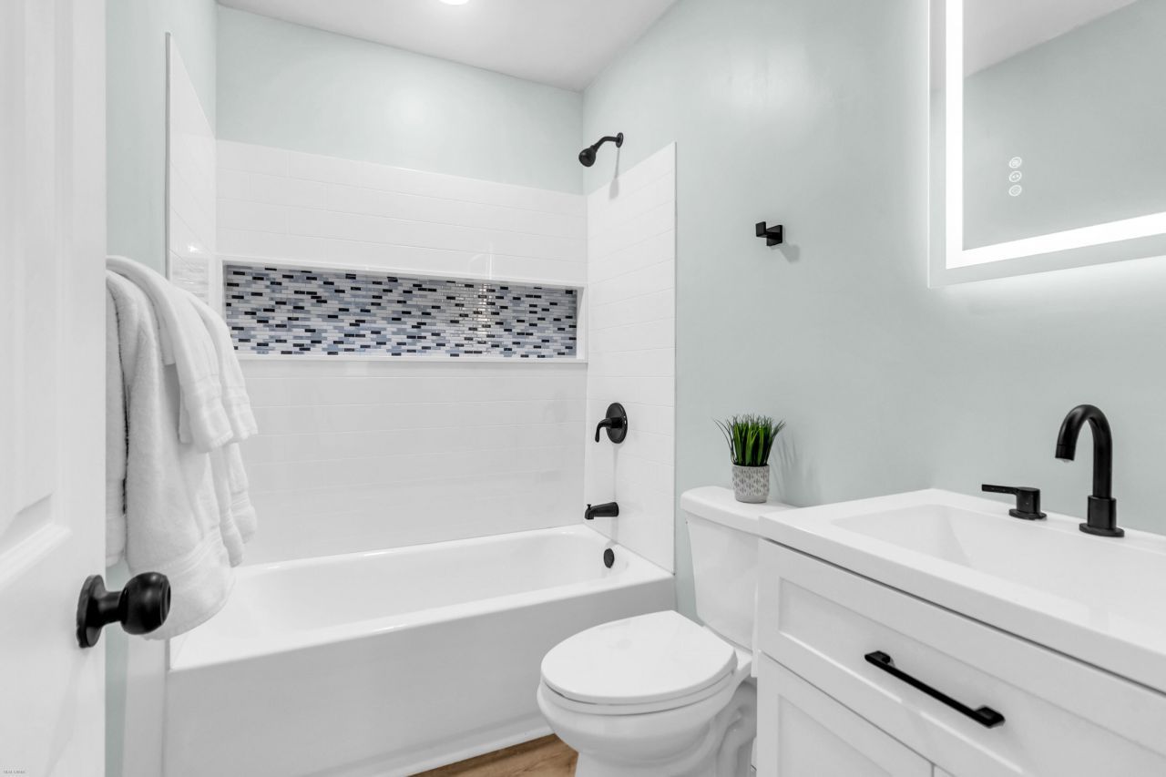 106 Teddy Court Photo 25