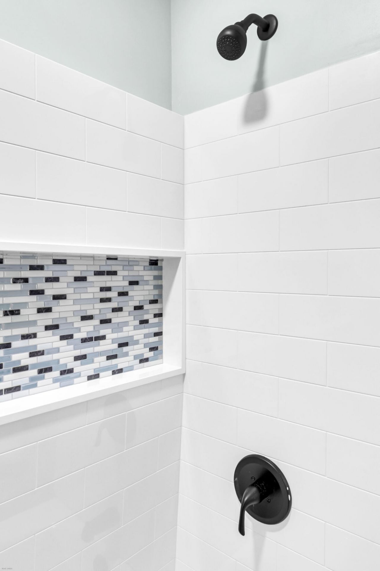 106 Teddy Court Photo 27