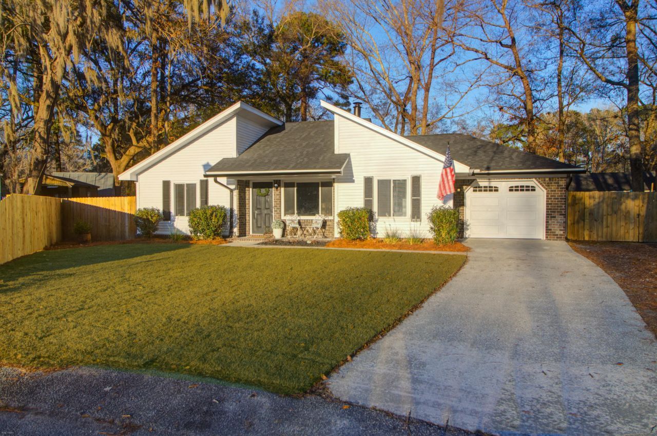 106 Teddy Court Photo 41