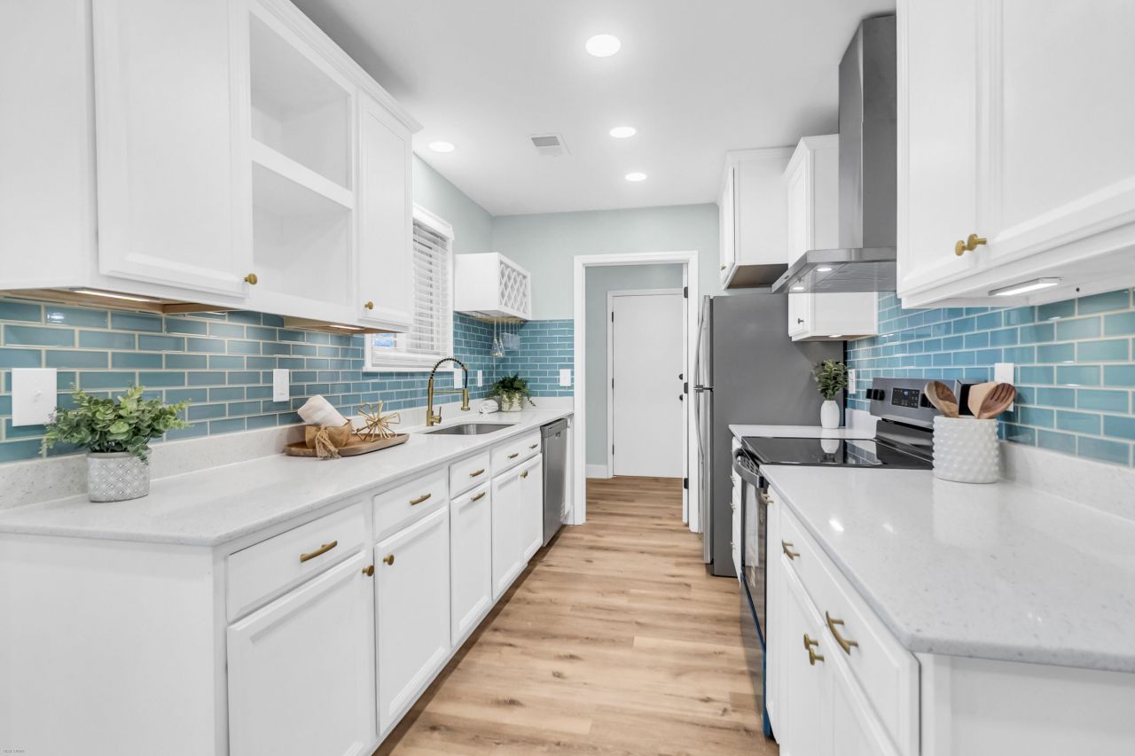 106 Teddy Court Photo 8