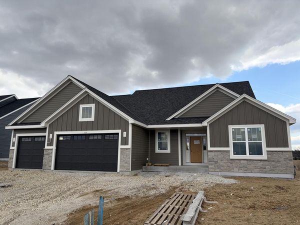 503 Talbot's Woods DRIVE, Unit Lt36, Dousman, WI 53118