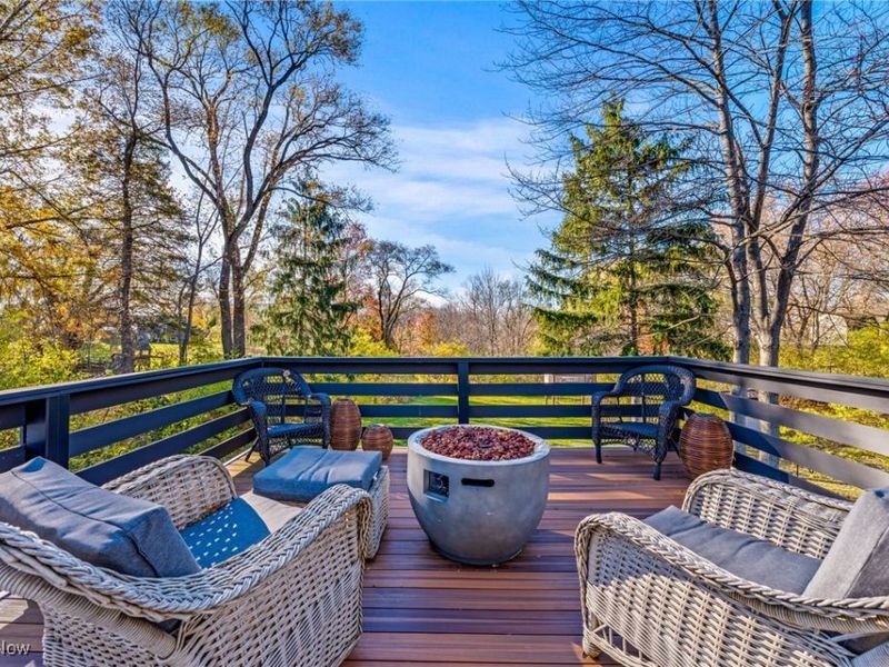 830 S Parkview Drive, Aurora, OH 44202 Photo 31