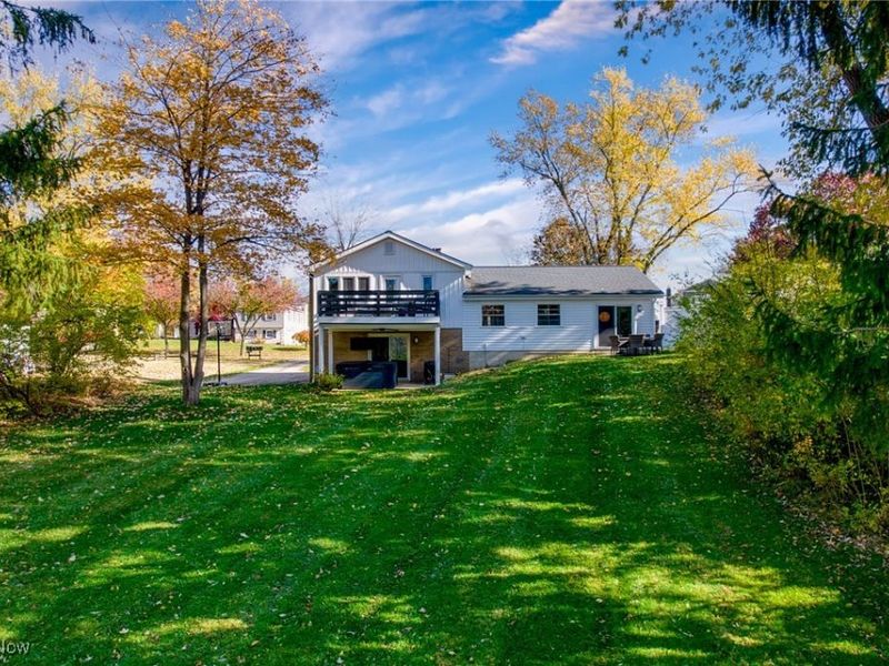 830 S Parkview Drive, Aurora, OH 44202 Photo 5