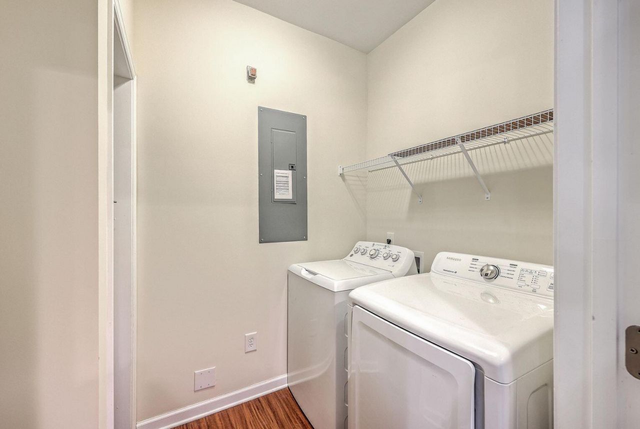 1064 Lexi Court Photo 11