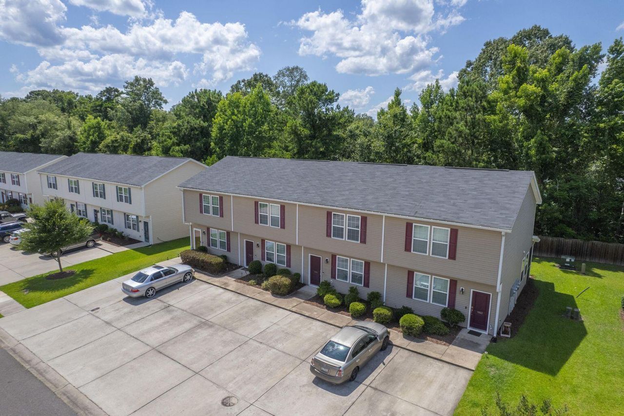 1064 Lexi Court Photo 23